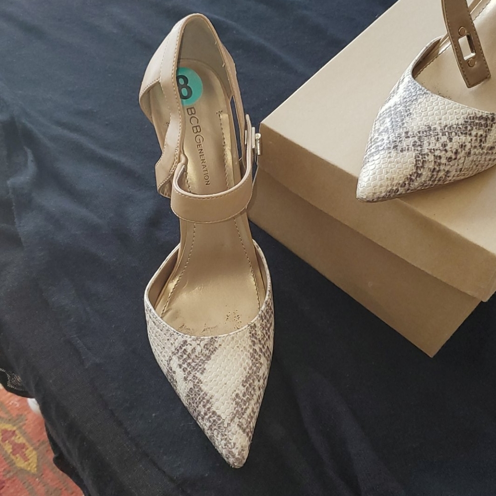 BCBG 4 inch alligator (faux) pumps